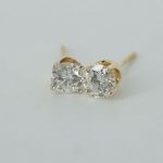 Beautiful-14k-Gold-Diamond-Earrings-303001862700-3